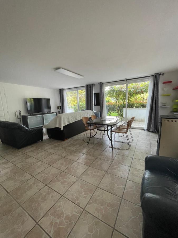 Agreable Maison Entre Zoo Et Chateaux Le Controis-en-Sologne Exterior photo